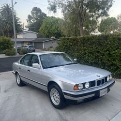 BMW 525