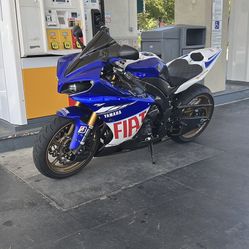 2010 Yamaha YZF R1 LE