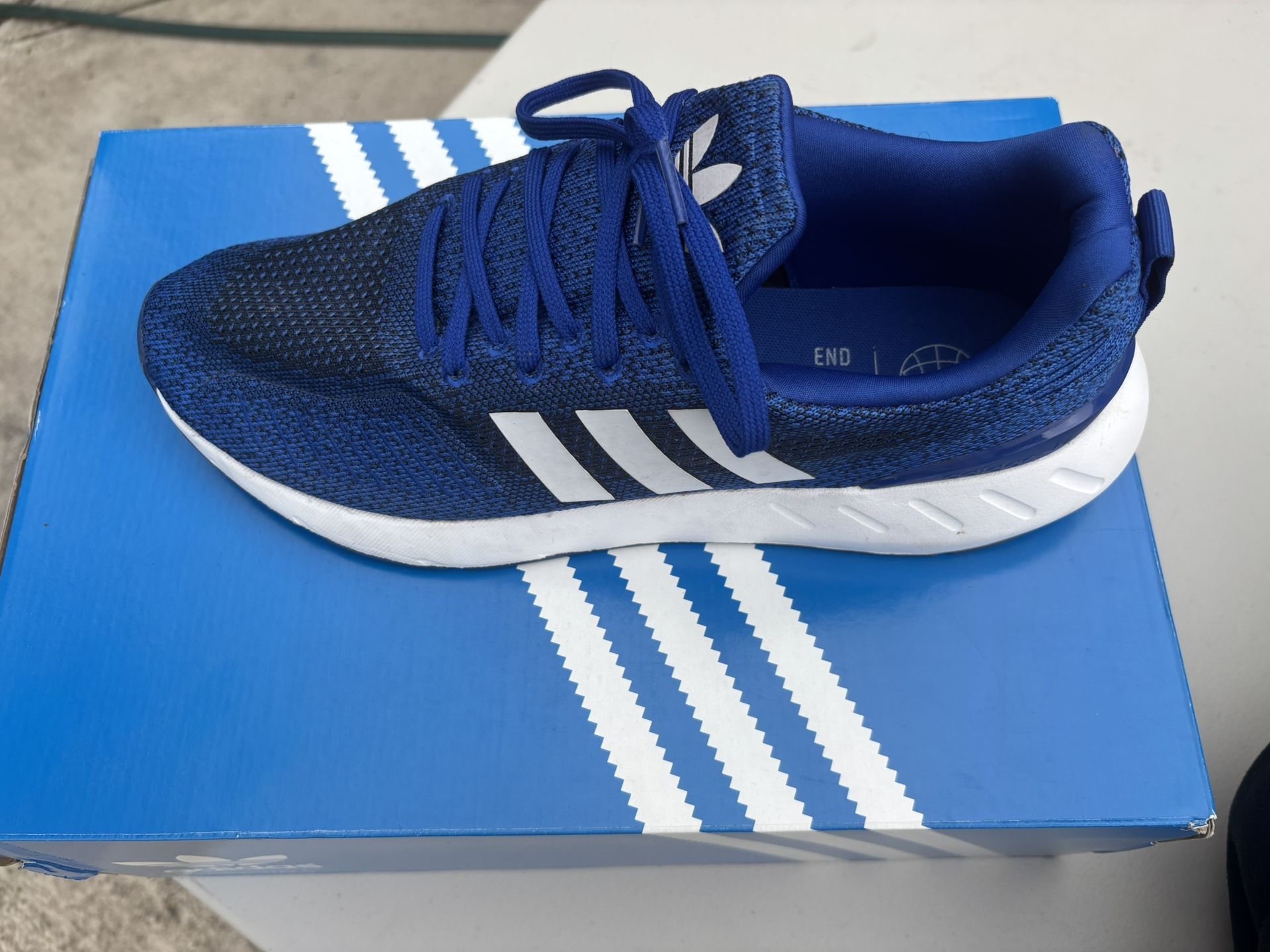 Running Shoes