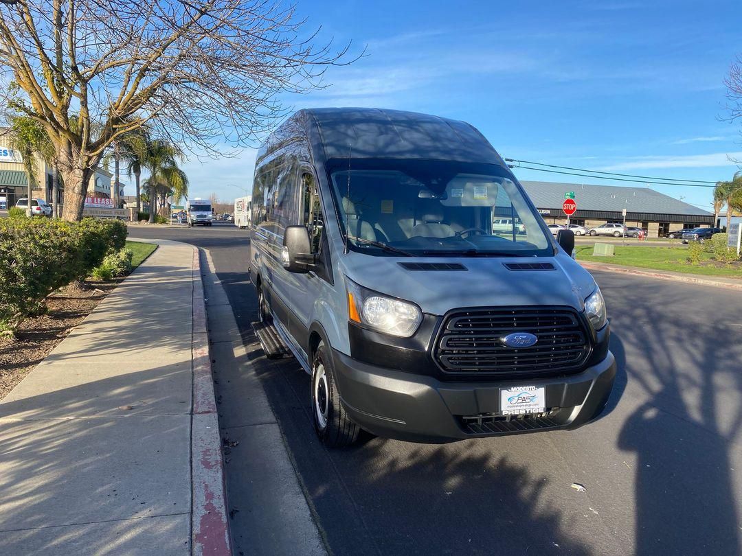 2019 Ford Transit-250