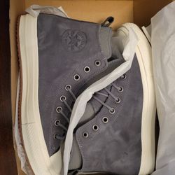 10.5 Grey Converse Shoes