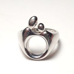 14k White Gold Mother Child Ring