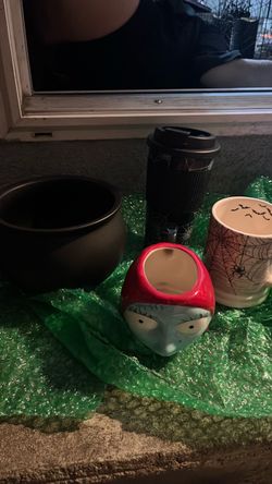 Halloween mugs as is