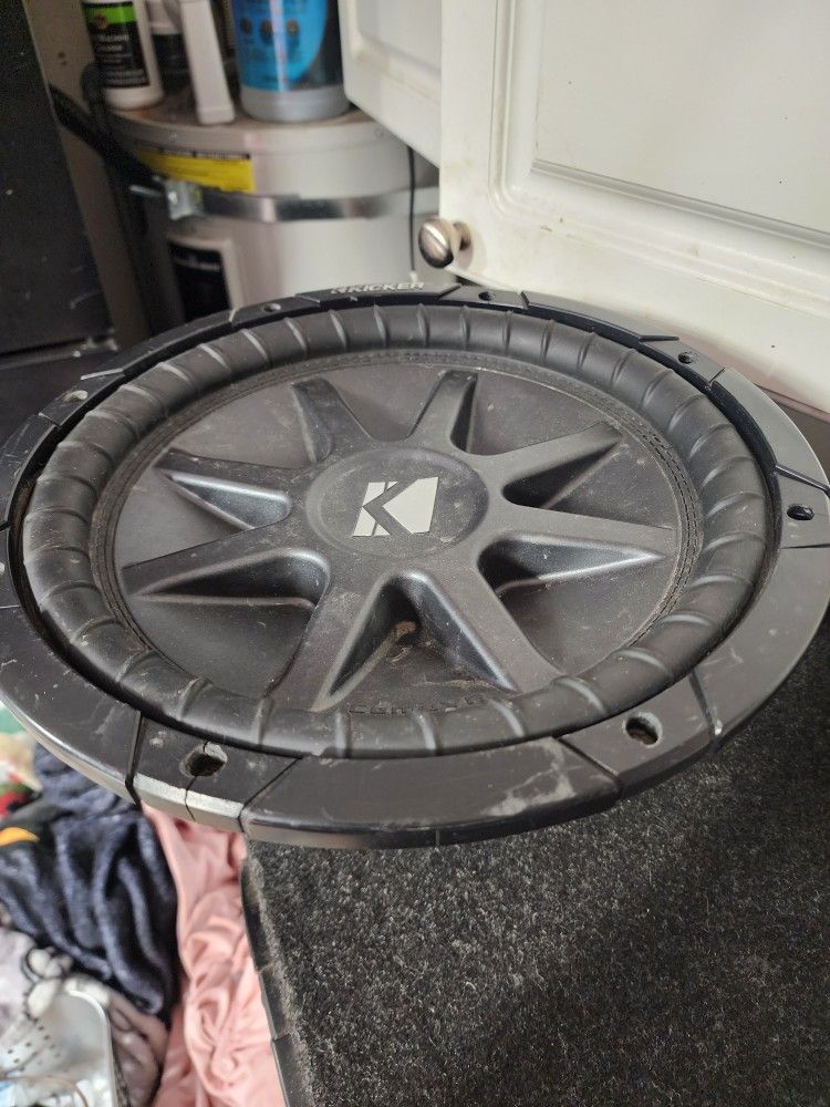 Kicker Cvr 12