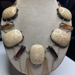 Women’s Necklace