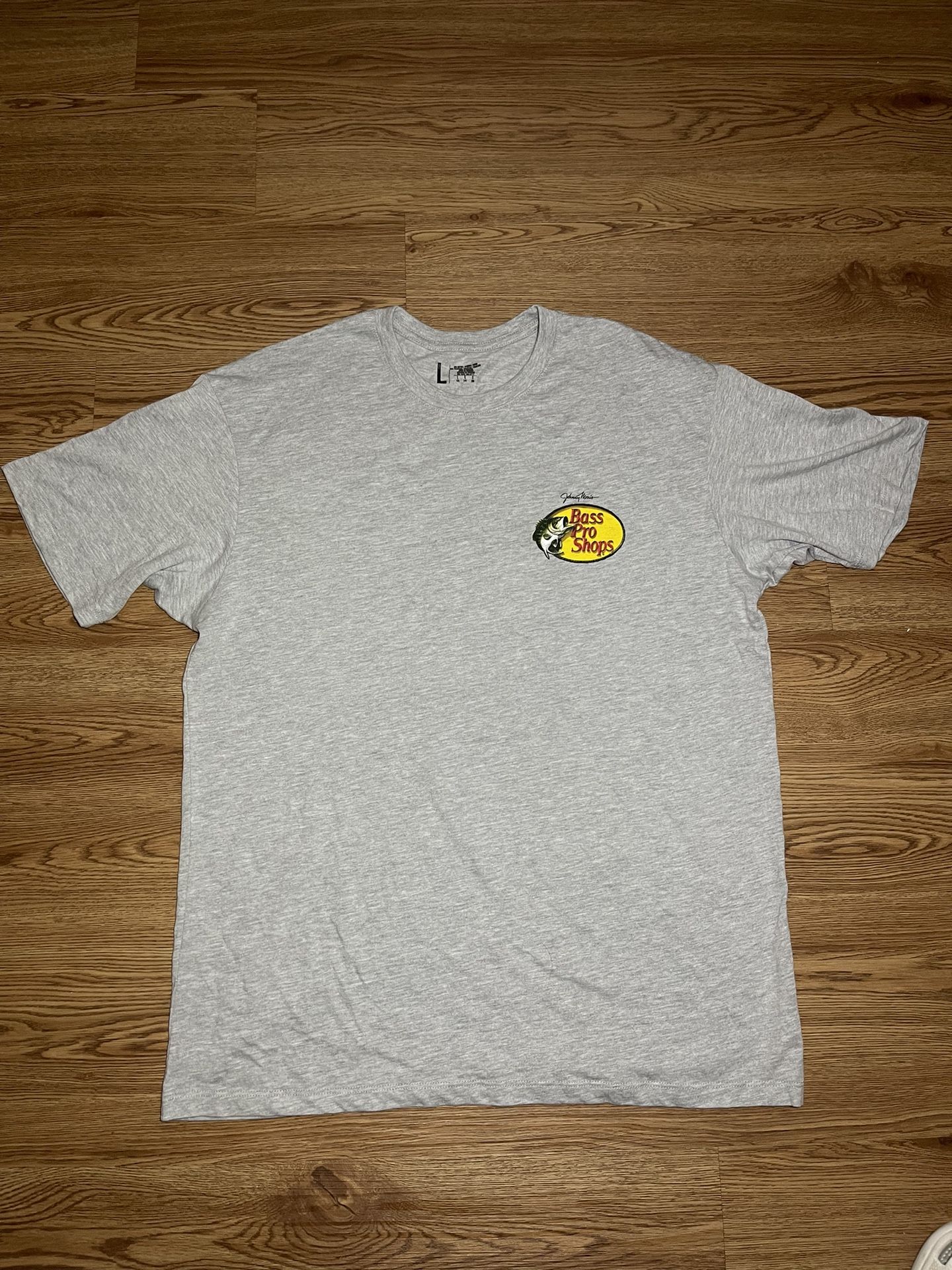 Bass Pro Shop T-Shirt | Size Large 