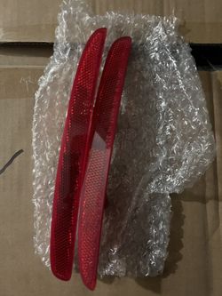 2017-2021 10th Gen Honda Civic Hatchback OEM Rear Reflectors
