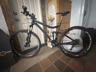 Kona Hei Hei 2-9 Mountain Bike