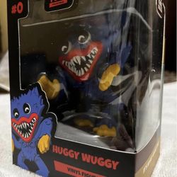 🎮🔥 Vinyl Figure Bundle – Chainsaw Man, Chuckie & Huggy Wuggy 🔥🎮  
