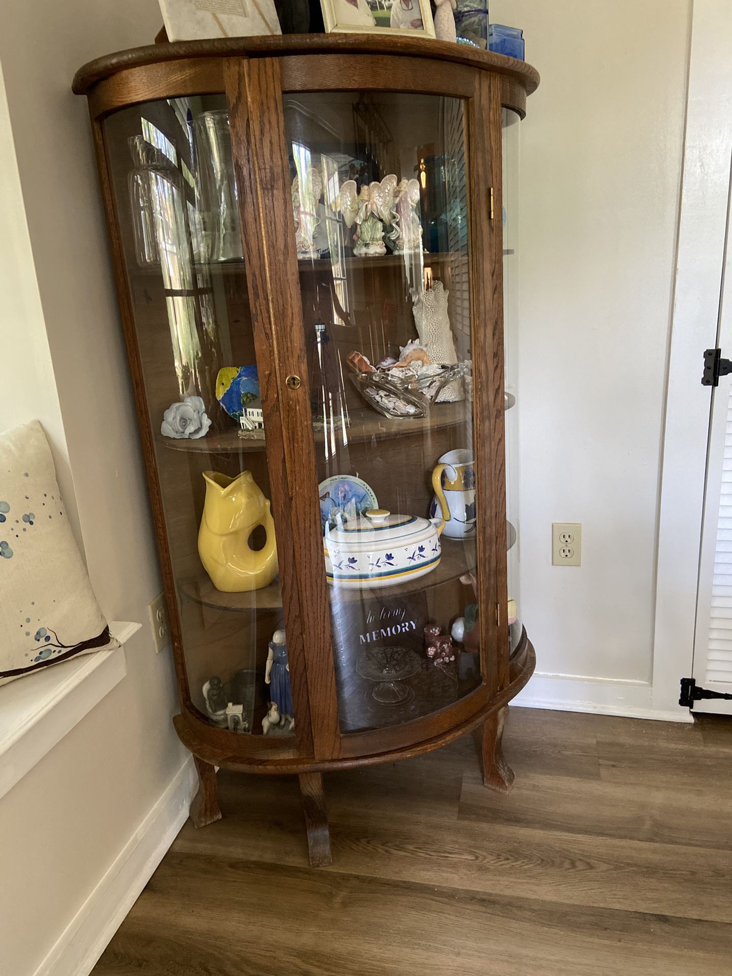 Antic Curio Cabinet