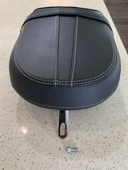 Indian Motorcycle Genuine Leather Passenger Seat