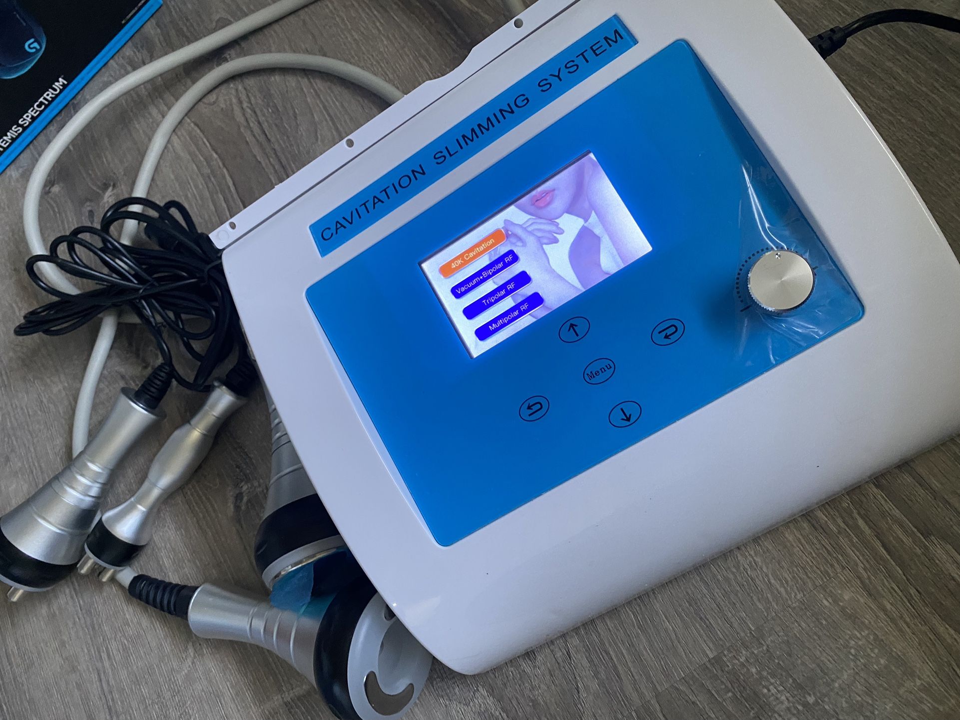 40khz Ultrasonic slimming machine RF with vacuum cavitation system