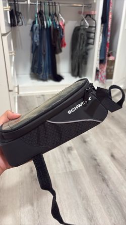 Schwinn bike phone holster