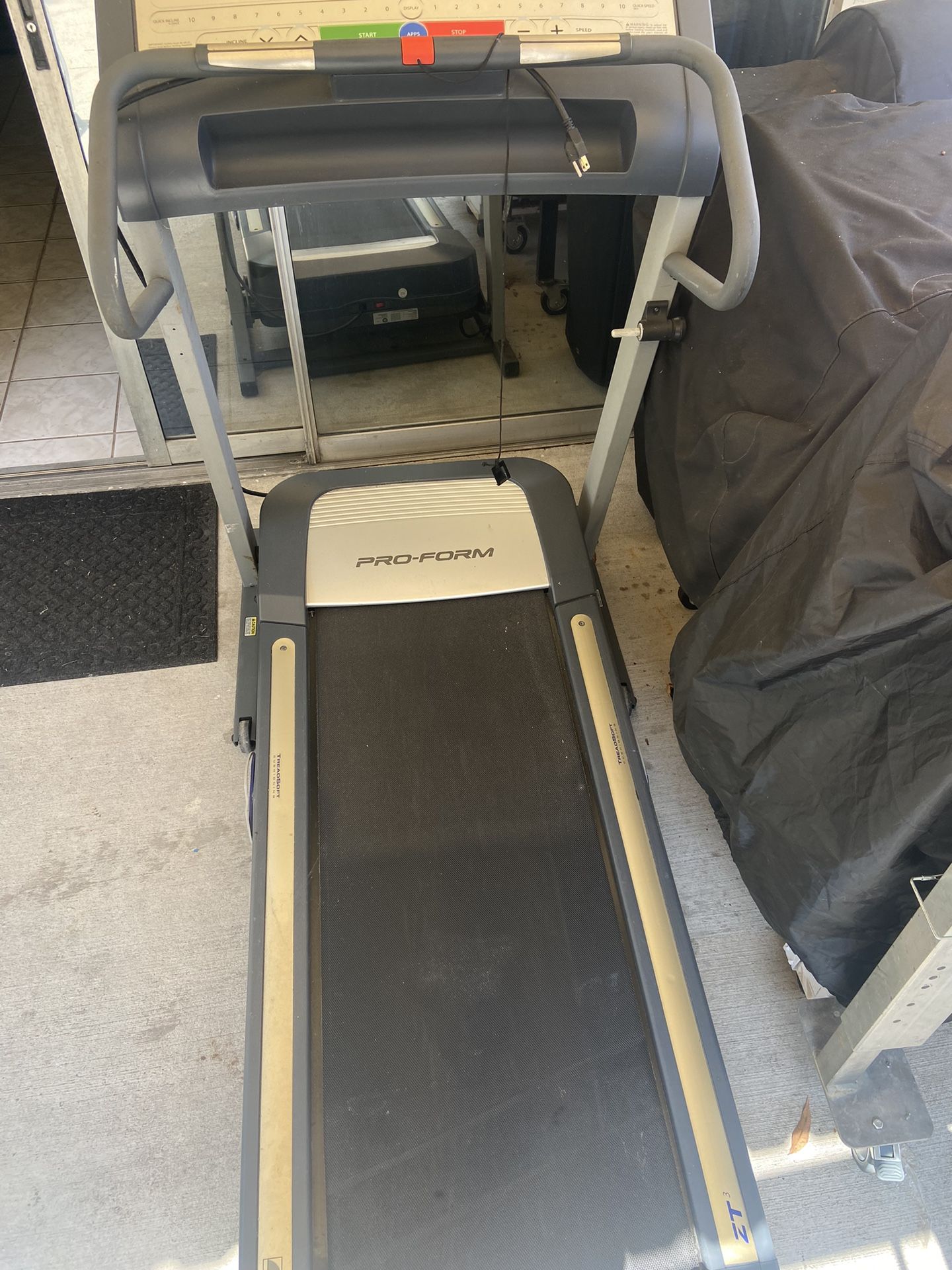 Treadmill Proform