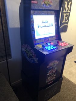 Arcade 1Up Game With Riser