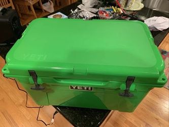 Brand New Yeti Tundra 45 RARE LIMITED