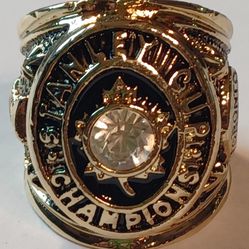 Toronto Maple Leafs 1962 Championship Ring High Detail Armstrong Arbour Baun