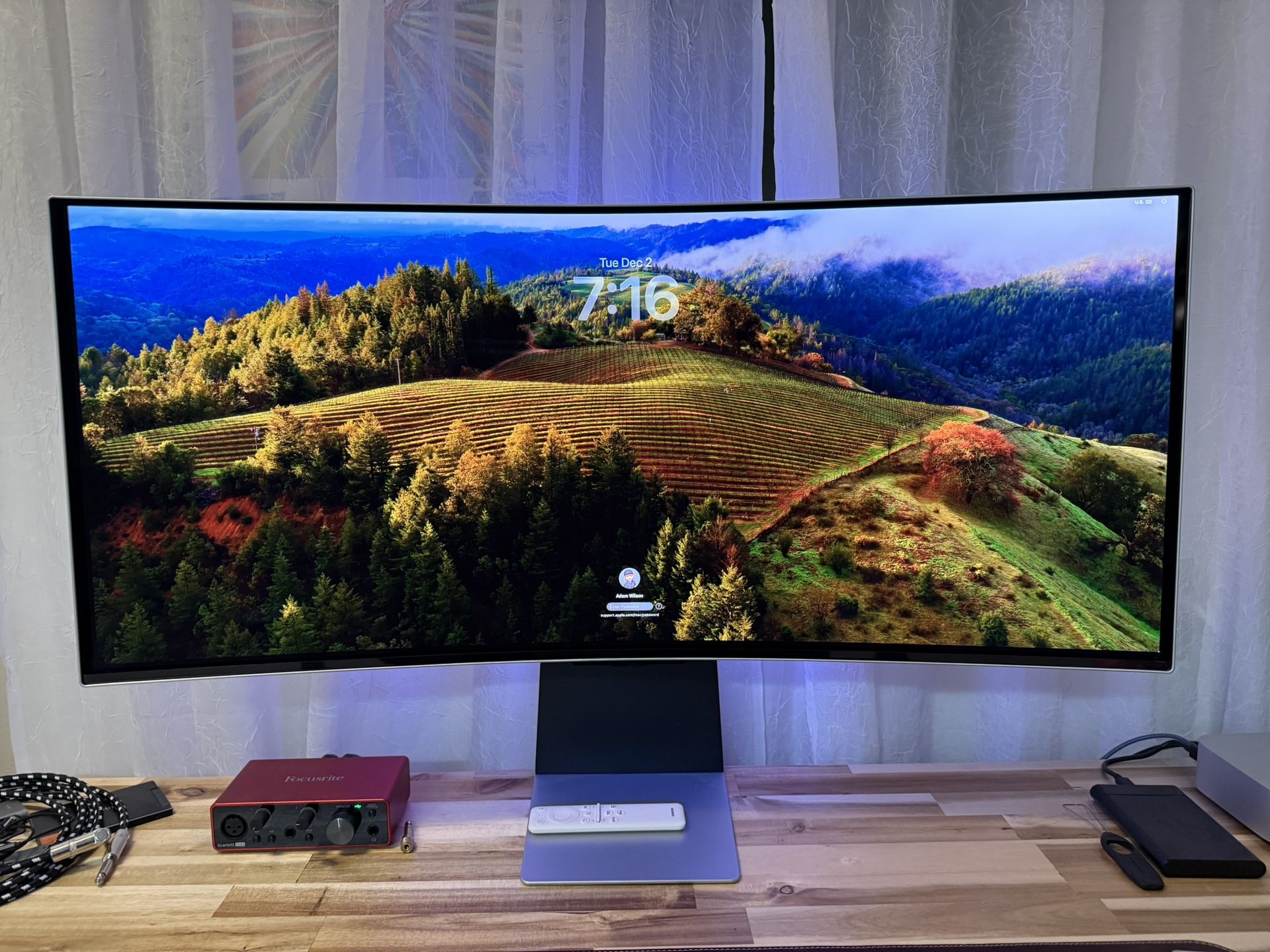 Samsung OLED Odyssey G8 34” HDR Ultrawide Gaming Monitor