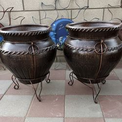 New Flower Pots Made Out Of Clay 
