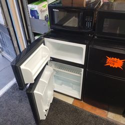 Danby One Plug Refrigerator Freezer Microwave