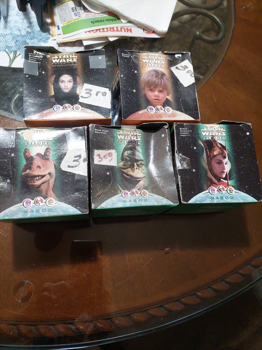  vintage star wars toys from Pizza Hut.