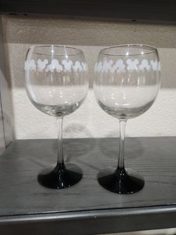 Disney Mickey Wine Glasses 