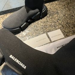 Balenciaga 2.0 speeds