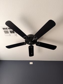 52” Black Harbor Breeze Ceiling Fan