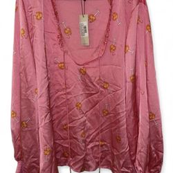 Never Fully Dressed Spritz Ria Curve Blouse & Skirt New With Tags  Size XXL   If you have any questions about sizing or shipping please feel free to r