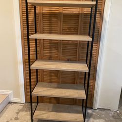 Bookshelf 