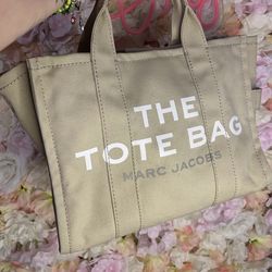 Marc Jacobs Tote