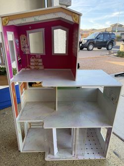 Rainbow High Wooden House 