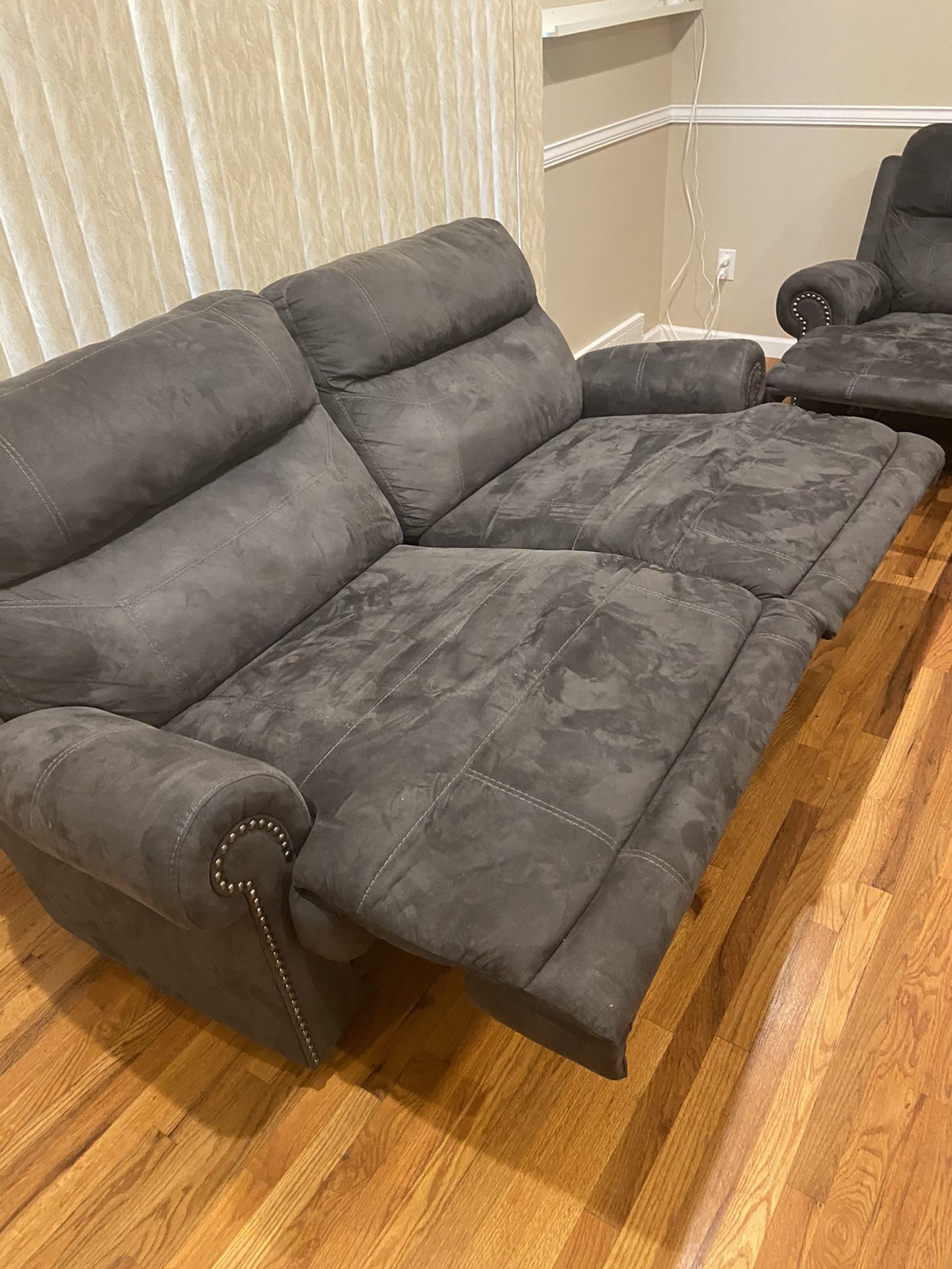recliner sofa for Sale in Dearborn, MI OfferUp