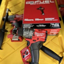 Milwaukee Hammer Drill M18 1/2 (tool only)