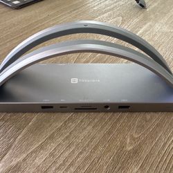TOBENONE Vertical Laptop Stand & Docking Station – USB-C Hub | Excellent Condition