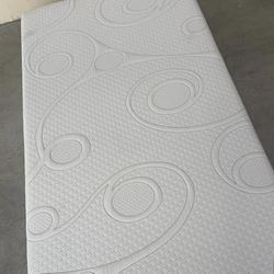 White Memory Foam Twin Size Mattress Set 