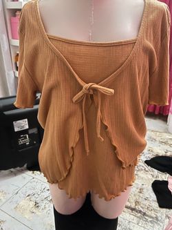 Matching orange top