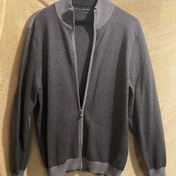 Tommy Bahama~ Men’s gray cardigan