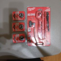 Milwaukee Easy Armored Cable Cutting