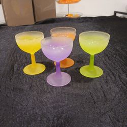 Set of 4 Multicolored Glasses