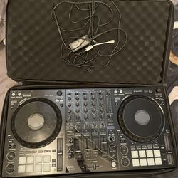 PIONEER DDJ-1000 With Travel Case