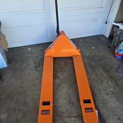 Franklin 2.5 Ton Pallet Jack