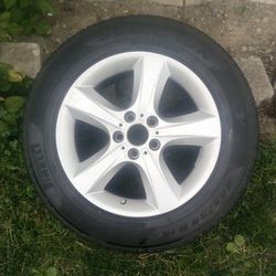 2 BMW Rims With Newer Parelli 225/55/R18 Tires Only Have 2! Make Offer Thanks For Looking!!!!!!