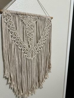 Large Boho Macramé Wall Hanging – Excellent Condition
