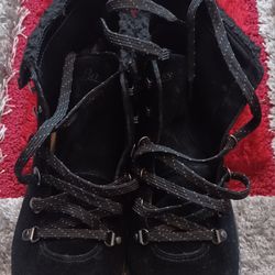 LIKE NEW SIZE 10$ 18.00