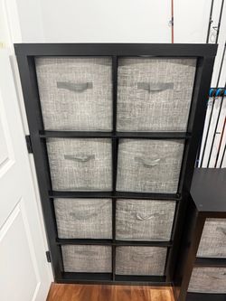 8 Cube Organizer with Bins