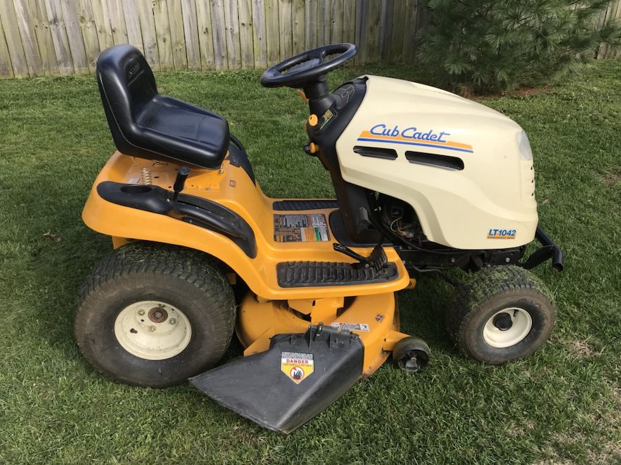 Cub cadet LT1042 riding mower for Sale in Nicholasville KY OfferUp