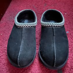 Ugg Tasman Black