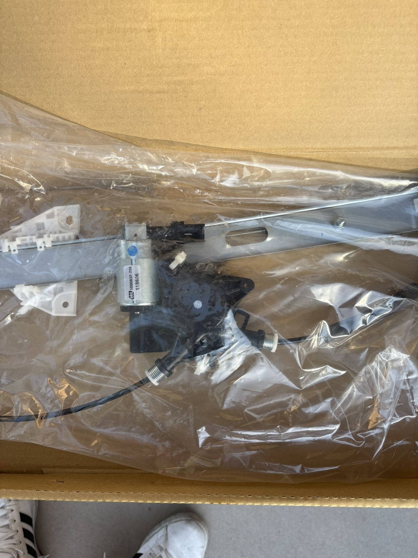 Mazda CX9 Window regulator