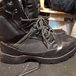 Black Boots Men's Size 8.5